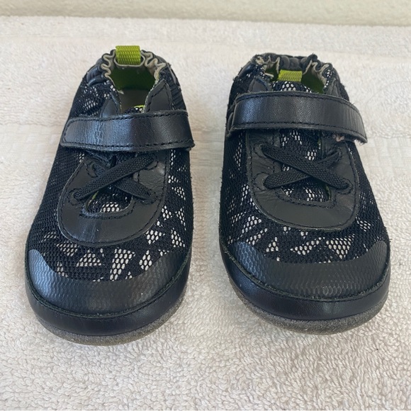 Robeez Shoes Robeez Baby Girl Black Leather Mesh Velcro Walker Shoe